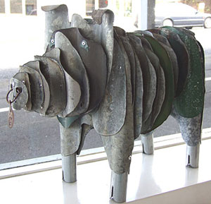 corrugated iron art piglet